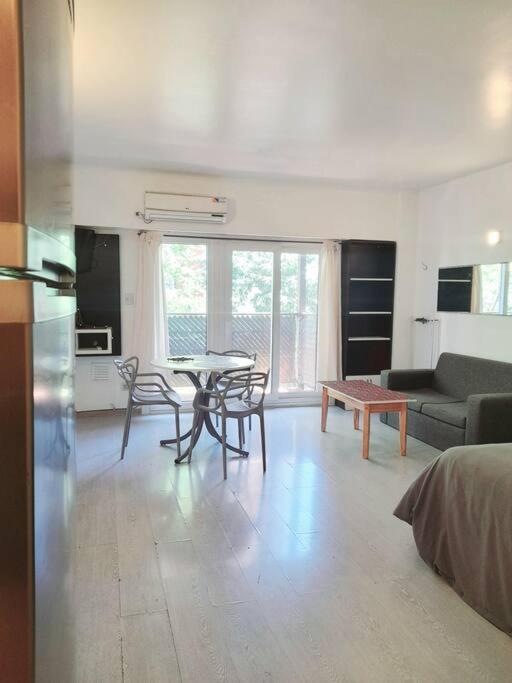 Estudio En El Centro Porteno Apartment
